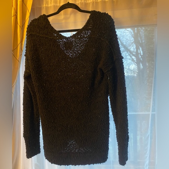 Womans Abercrombie size medium cable knit sweater - Picture 3 of 4